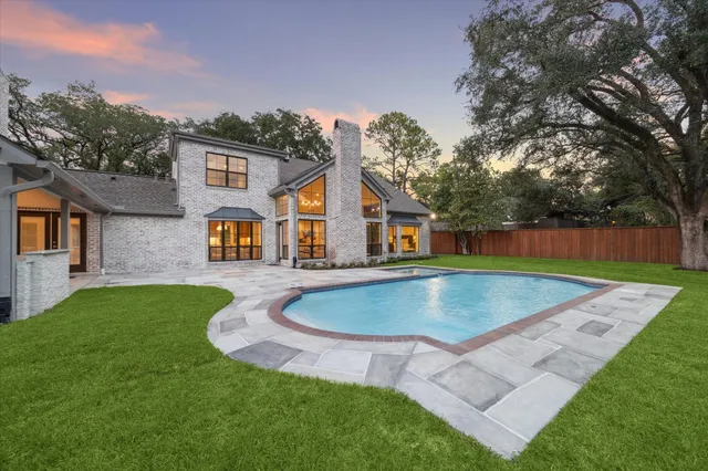 $2,700,000 | 5665 Pine Forest Road, Houston, TX 77056