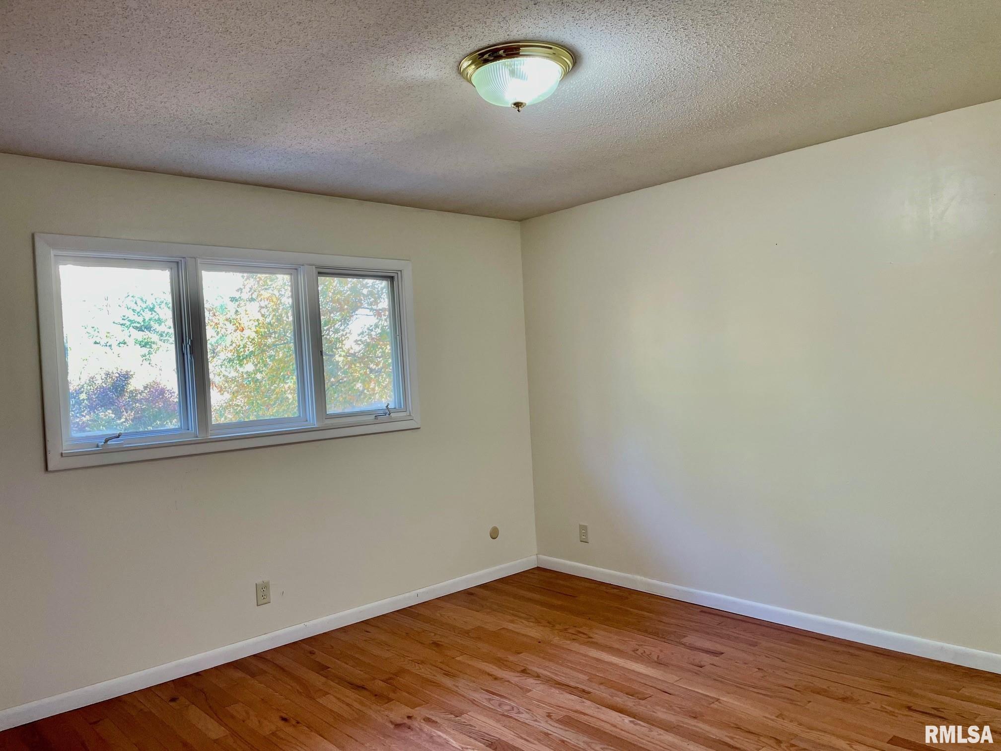 5611 Old Jacksonville Road Springfield, IL 62711 - Photo 26 of 71 Gallery Image 26