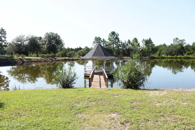 $598,500 | 24040 Robert E Lee Road, Lucedale, MS 39452
