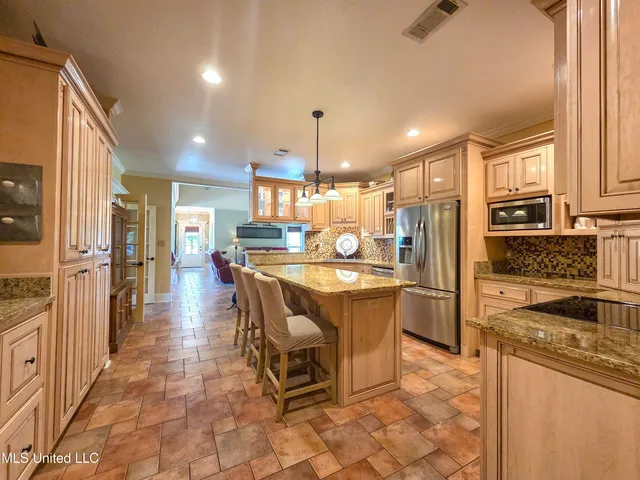 $598,500 | 24040 Robert E Lee Road, Lucedale, MS 39452