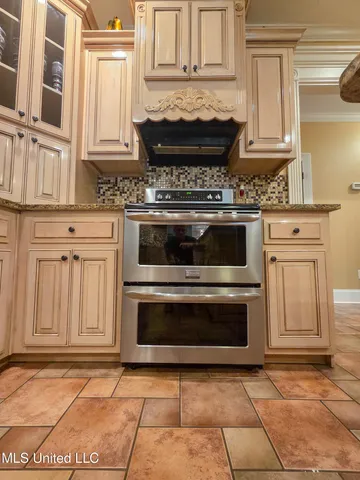 $598,500 | 24040 Robert E Lee Road, Lucedale, MS 39452