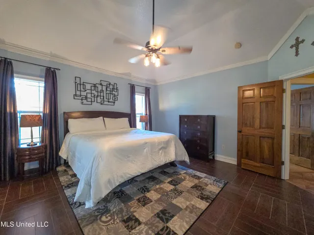 $598,500 | 24040 Robert E Lee Road, Lucedale, MS 39452