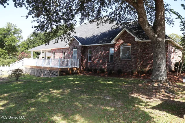 $598,500 | 24040 Robert E Lee Road, Lucedale, MS 39452