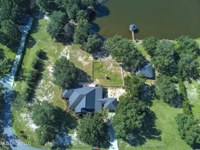 $598,500 | 24040 Robert E Lee Road, Lucedale, MS 39452