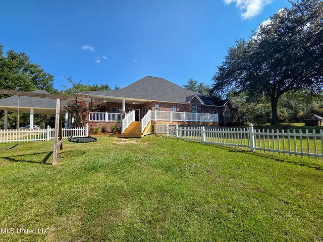$598,500 | 24040 Robert E Lee Road, Lucedale, MS 39452