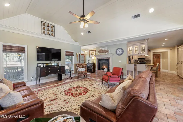 $598,500 | 24040 Robert E Lee Road, Lucedale, MS 39452