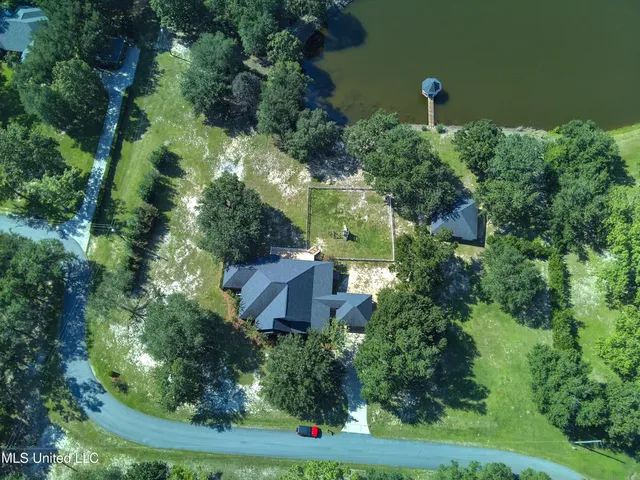 $598,500 | 24040 Robert E Lee Road, Lucedale, MS 39452