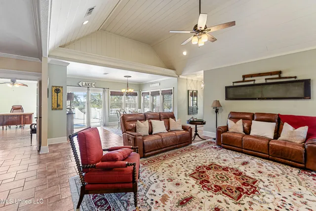 $598,500 | 24040 Robert E Lee Road, Lucedale, MS 39452