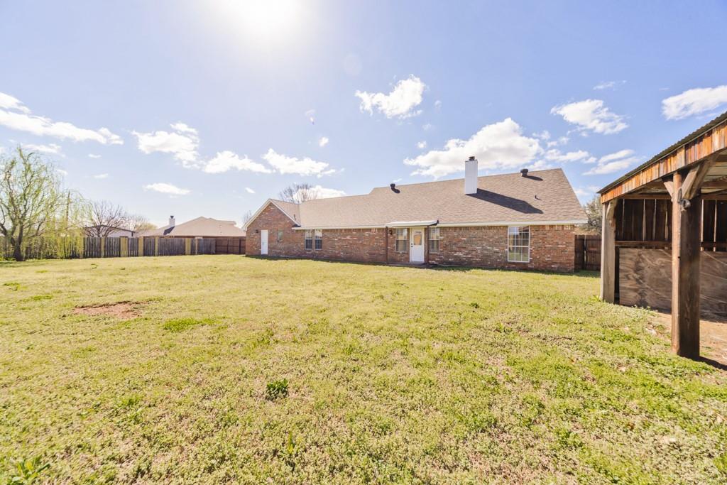 107 Ashley Street Alvord, TX 76225 - Photo 9 of 40