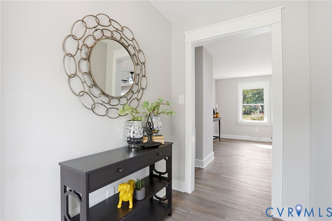 9285 Rural Point Drive Mechanicsville, VA 23116 - Photo 2 of 43