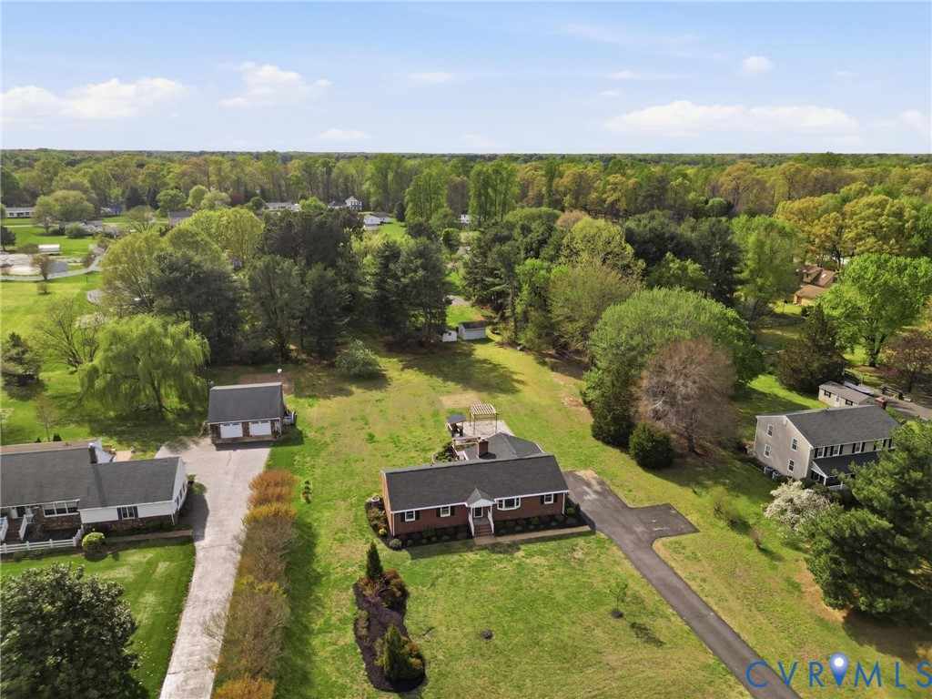 9285 Rural Point Drive Mechanicsville, VA 23116 - Photo 40 of 43