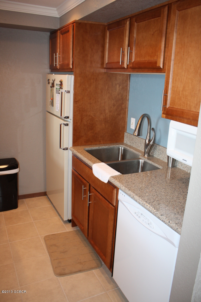 351 Co Road, Unit 335 Fraser, CO 80442 - Photo 8 of 28 Kitchen