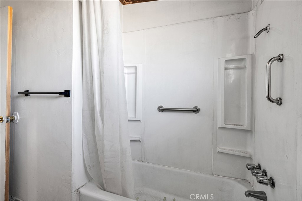 74746 Baseline Road Twentynine Palms, CA 92277 - Photo 19 of 39