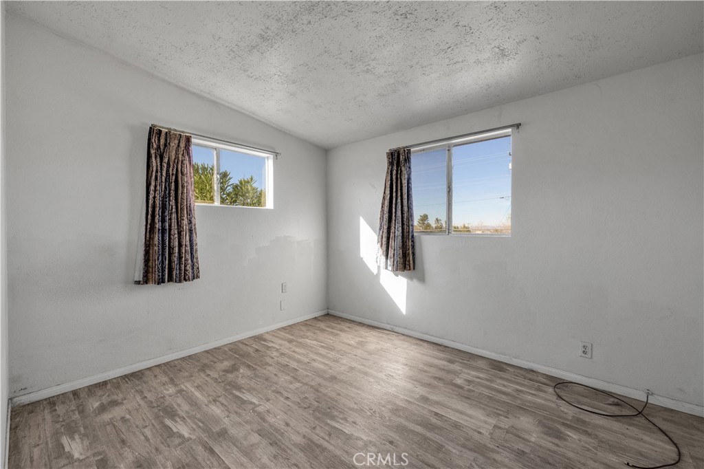 74746 Baseline Road Twentynine Palms, CA 92277 - Photo 22 of 39