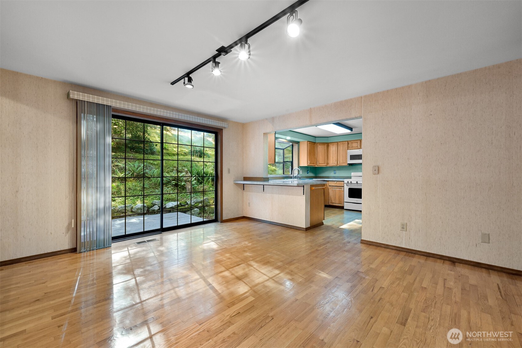 619 Canyon View Road Bellingham, WA 98225 - Photo 14 of 36 Gallery Image 14