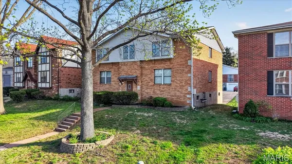 $539,000 | 10135 Puttington Drive, Lakeshire, MO 63123