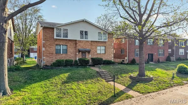 $539,000 | 10135 Puttington Drive, Lakeshire, MO 63123
