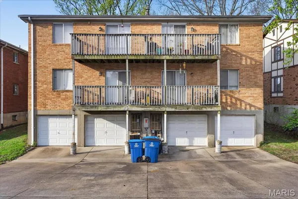$539,000 | 10135 Puttington Drive, Lakeshire, MO 63123