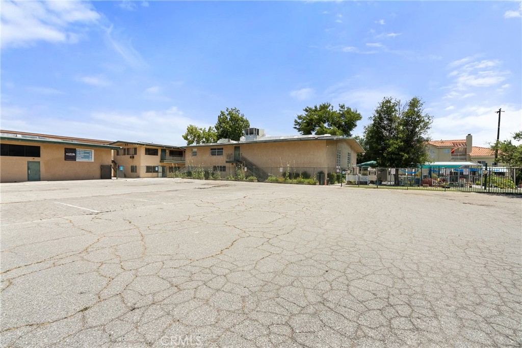 25222 Wiley Canyon Road Newhall, CA 91321 - Photo 31 of 36