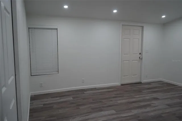 $130,000 | 9801 Oaks Street, Tampa, FL 33635