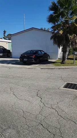 $130,000 | 9801 Oaks Street, Tampa, FL 33635