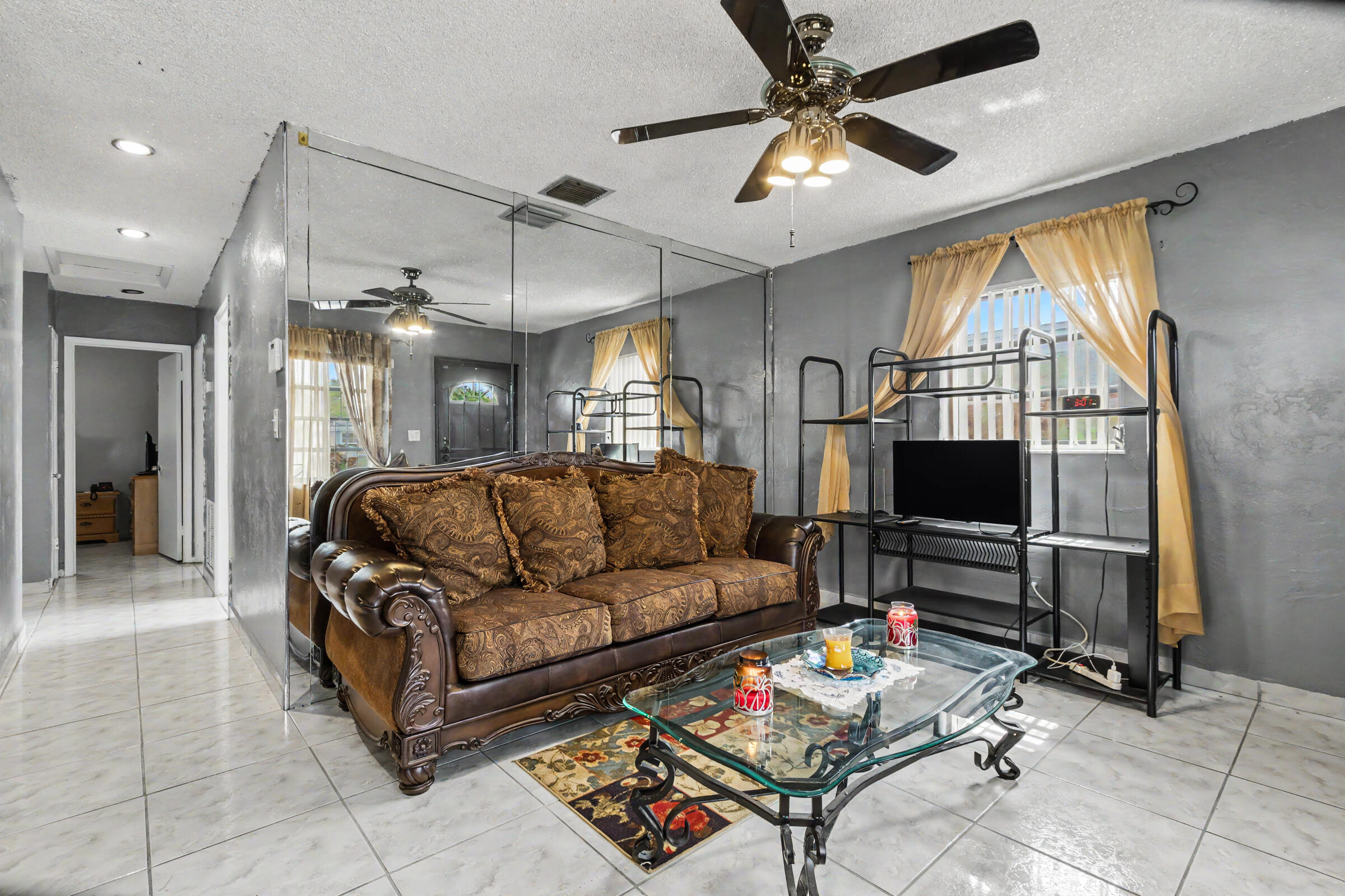 6417 Southwest 23rd Street Miramar, FL 33023 - Photo 18 of 45 6417-15