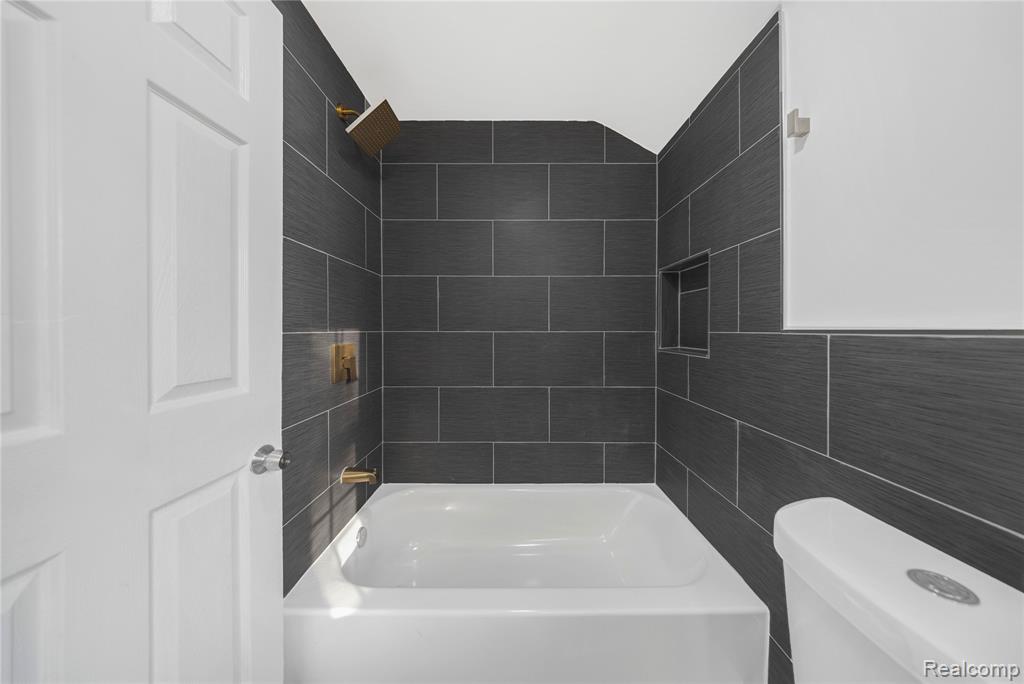 3951 Devonshire Road Detroit, MI 48224 - Photo 20 of 31