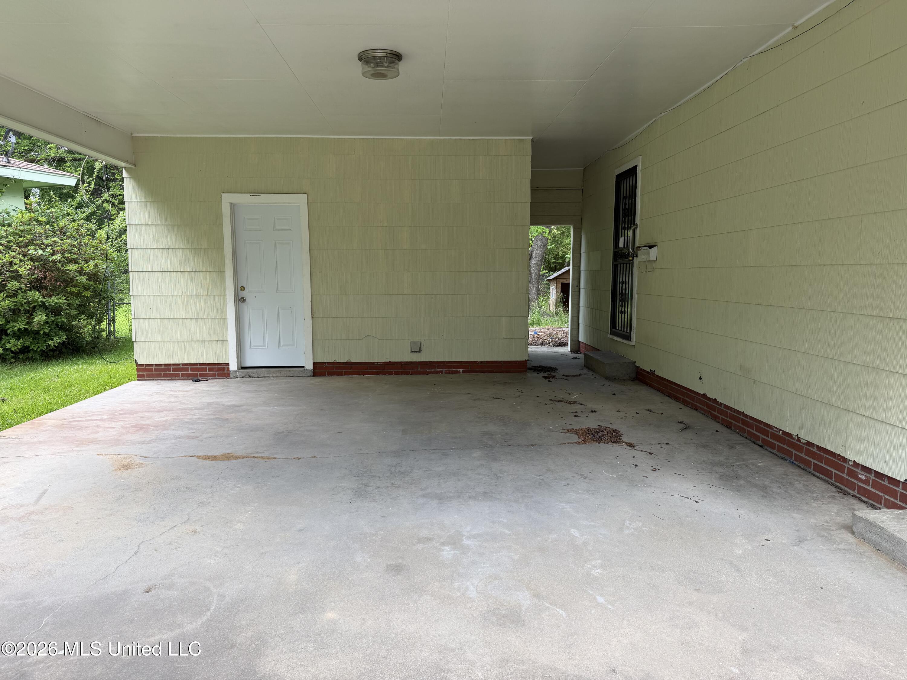 237 Rowland Avenue Jackson, MS 39209 - Photo 6 of 14 IMG_0241