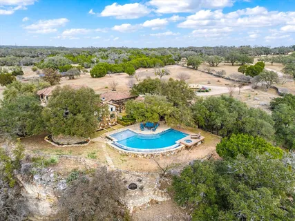 $1,999,000 | 2808-2804 Fall Creek Estates Drive, Spicewood, TX 78669