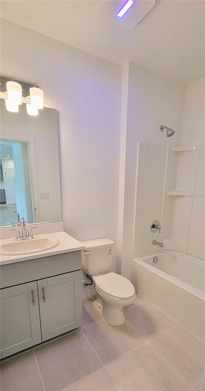 4828 Vellacito Way Davenport, FL 33897 - Photo 9 of 40