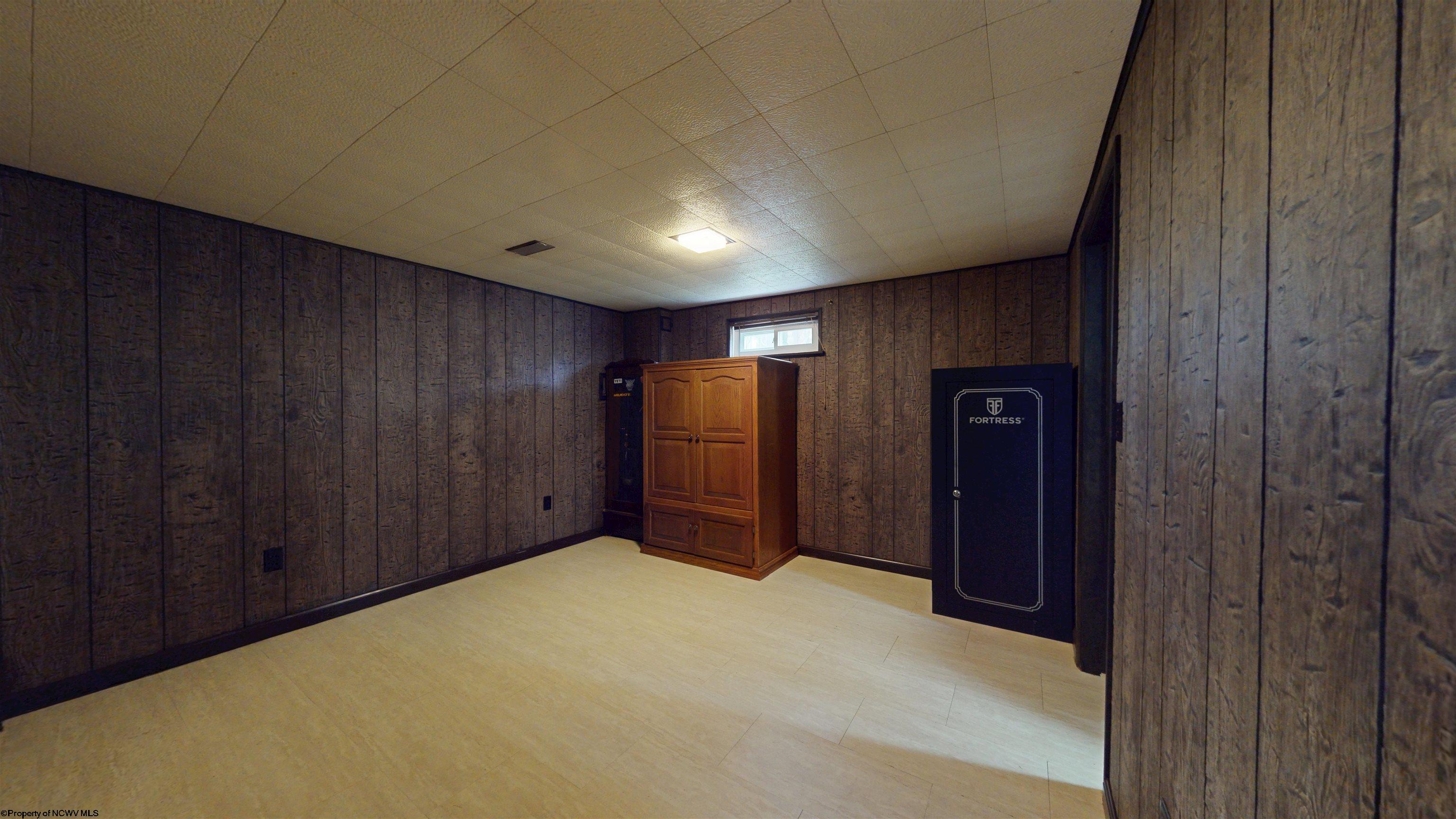 1601 Green Gables Road Fairmont, WV 26554 - Photo 17 of 22 Gallery Image 17
