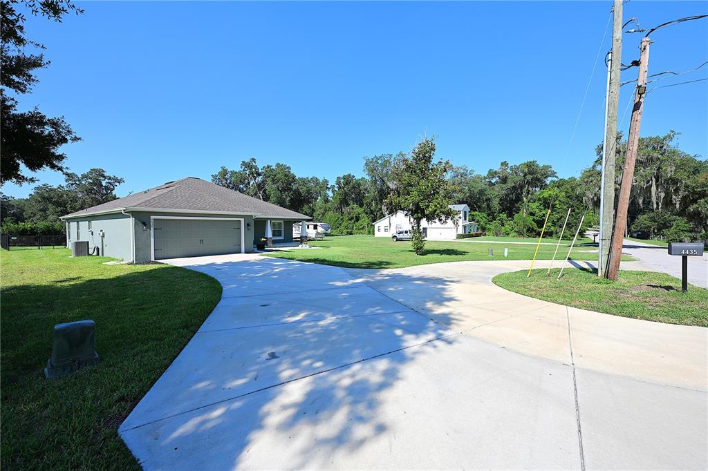 4435 Lake Hancock Road Lakeland, FL 33812 - Photo 44 of 47