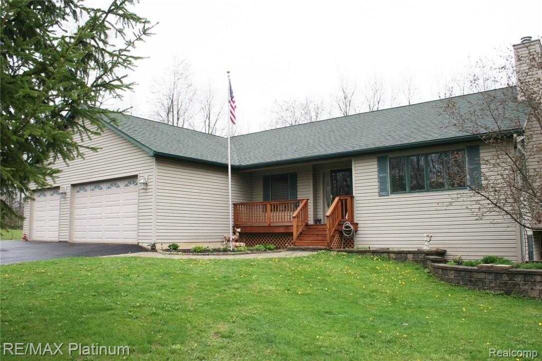 4558 North Latson Road Howell, MI 48855 - Photo 45 of 46 Welcome Home! (flag pole not included)