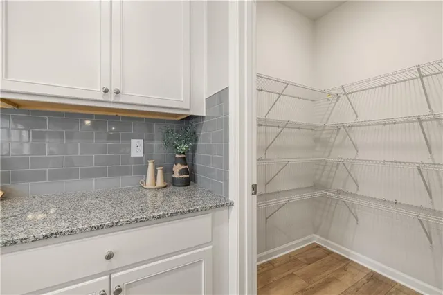 a close view of sink and tap