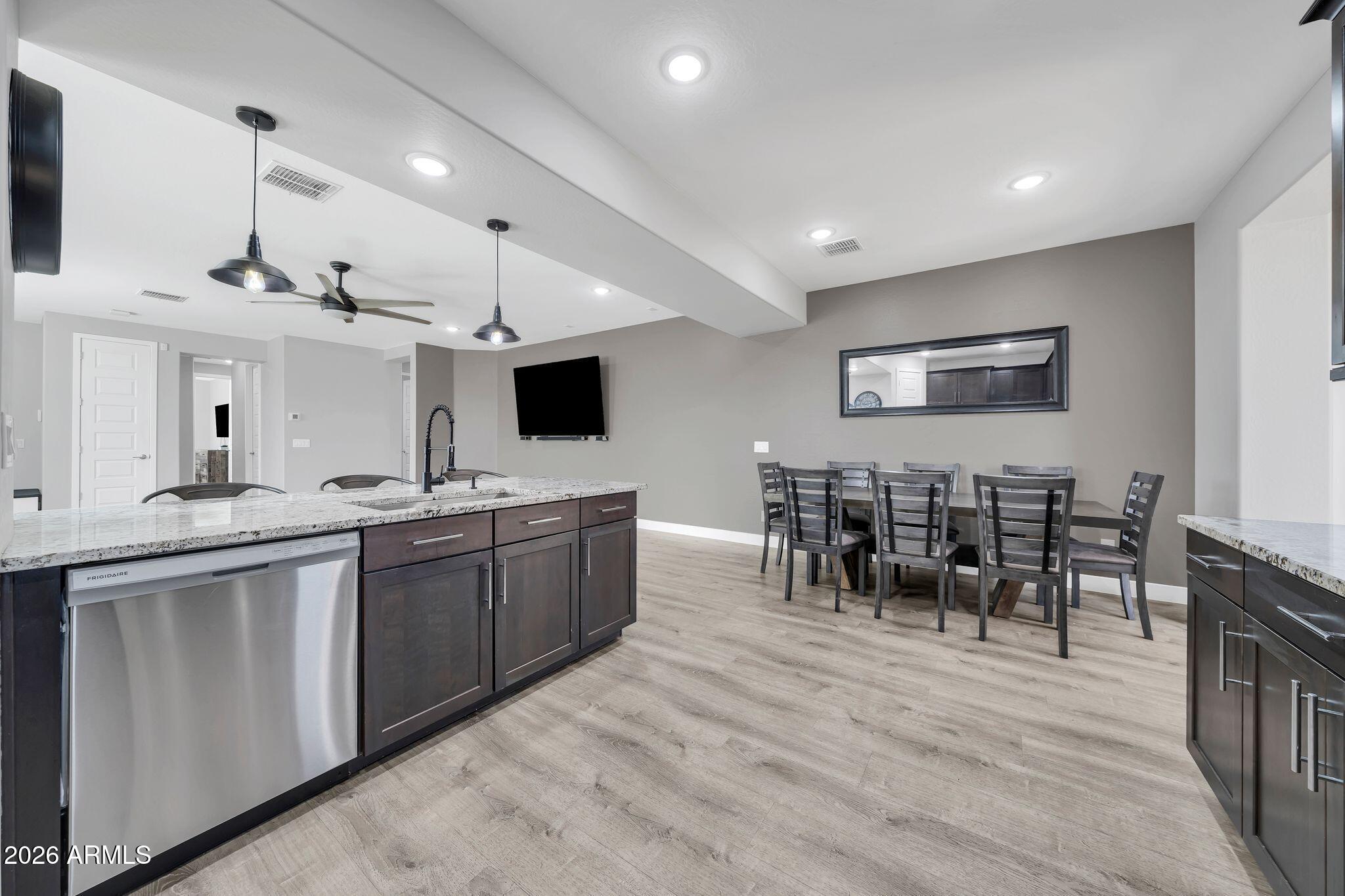 16516 West Alameda Road Surprise, AZ 85387 - Photo 5 of 38 16516 W Alameda-17