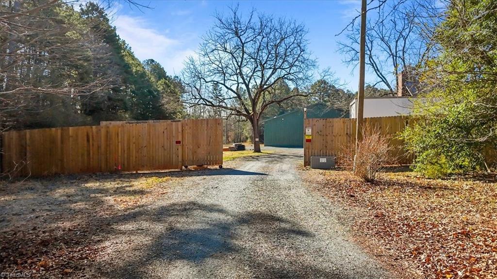 3567 Tot Hill Farm Road Asheboro, NC 27205 - Photo 7 of 23