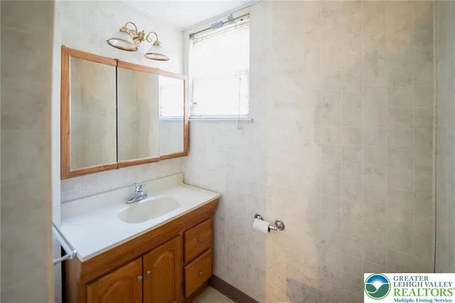 $199,500 | 722 Wolf Avenue, Easton, PA 18042