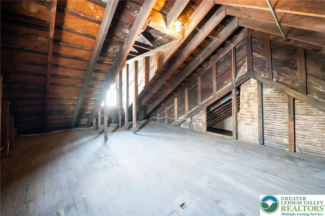 $199,500 | 722 Wolf Avenue, Easton, PA 18042