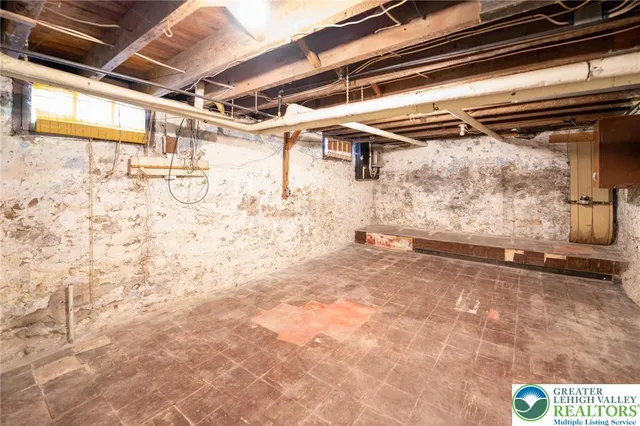 $199,500 | 722 Wolf Avenue, Easton, PA 18042