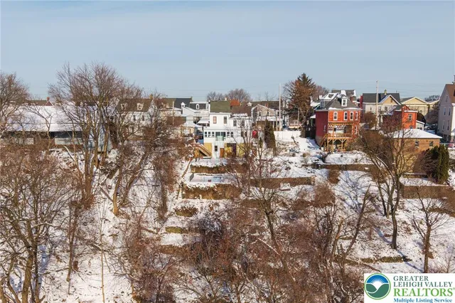 $199,500 | 722 Wolf Avenue, Easton, PA 18042