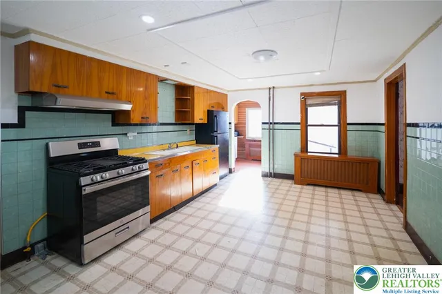 $199,500 | 722 Wolf Avenue, Easton, PA 18042