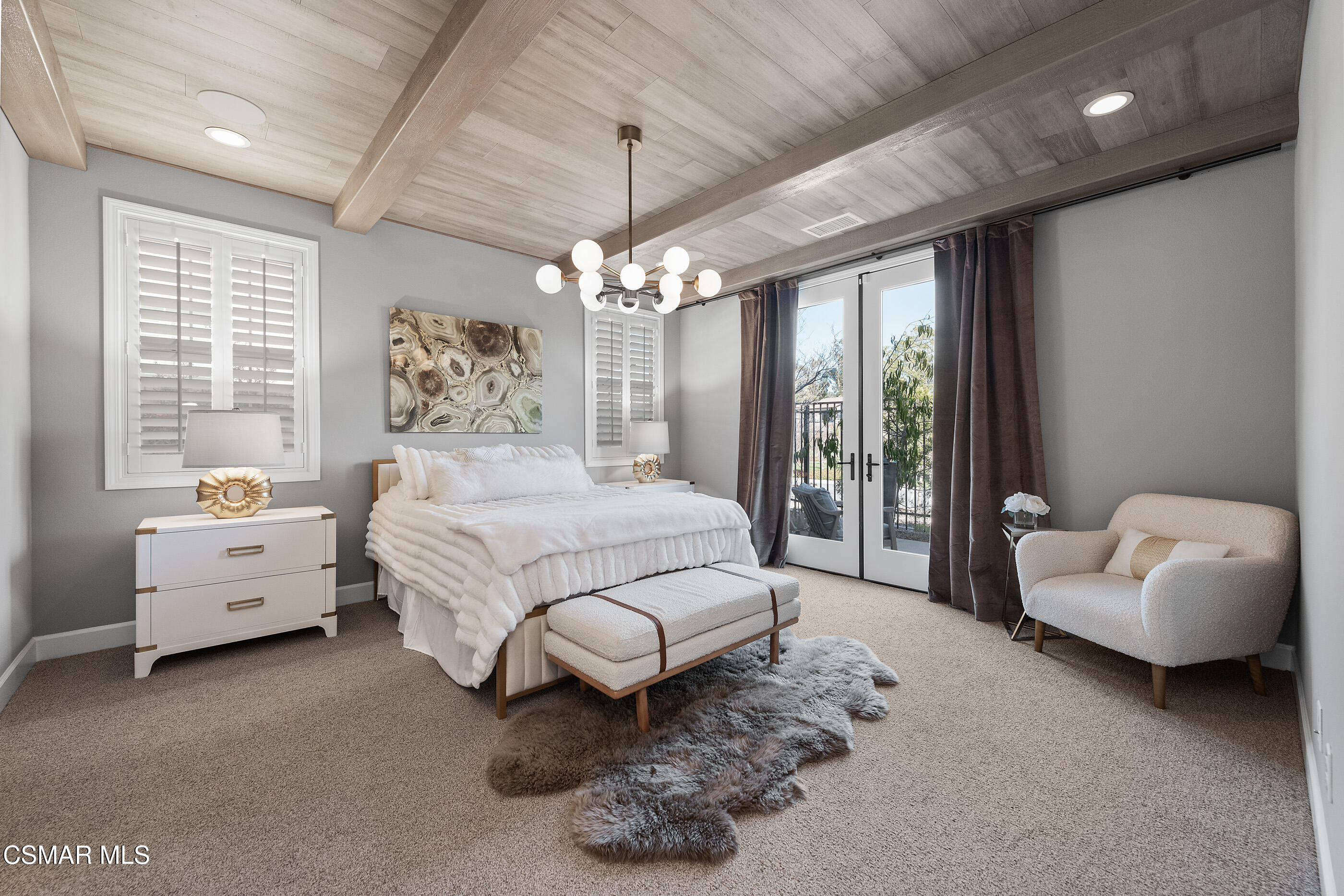 2492 Rondell Road Camarillo, CA 93012 - Photo 12 of 46 2492 Rondell Rd Camarillo-24