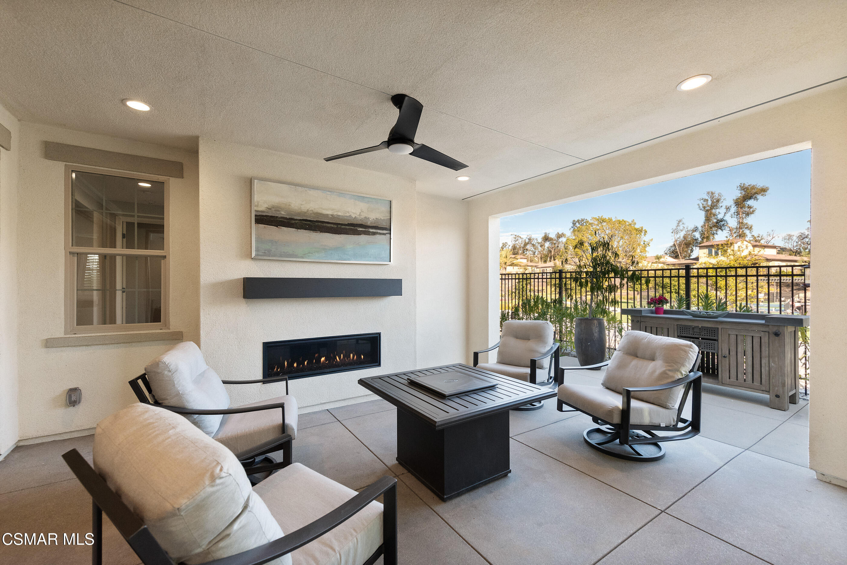 2492 Rondell Road Camarillo, CA 93012 - Photo 27 of 46 2492 Rondell Rd Camarillo-39