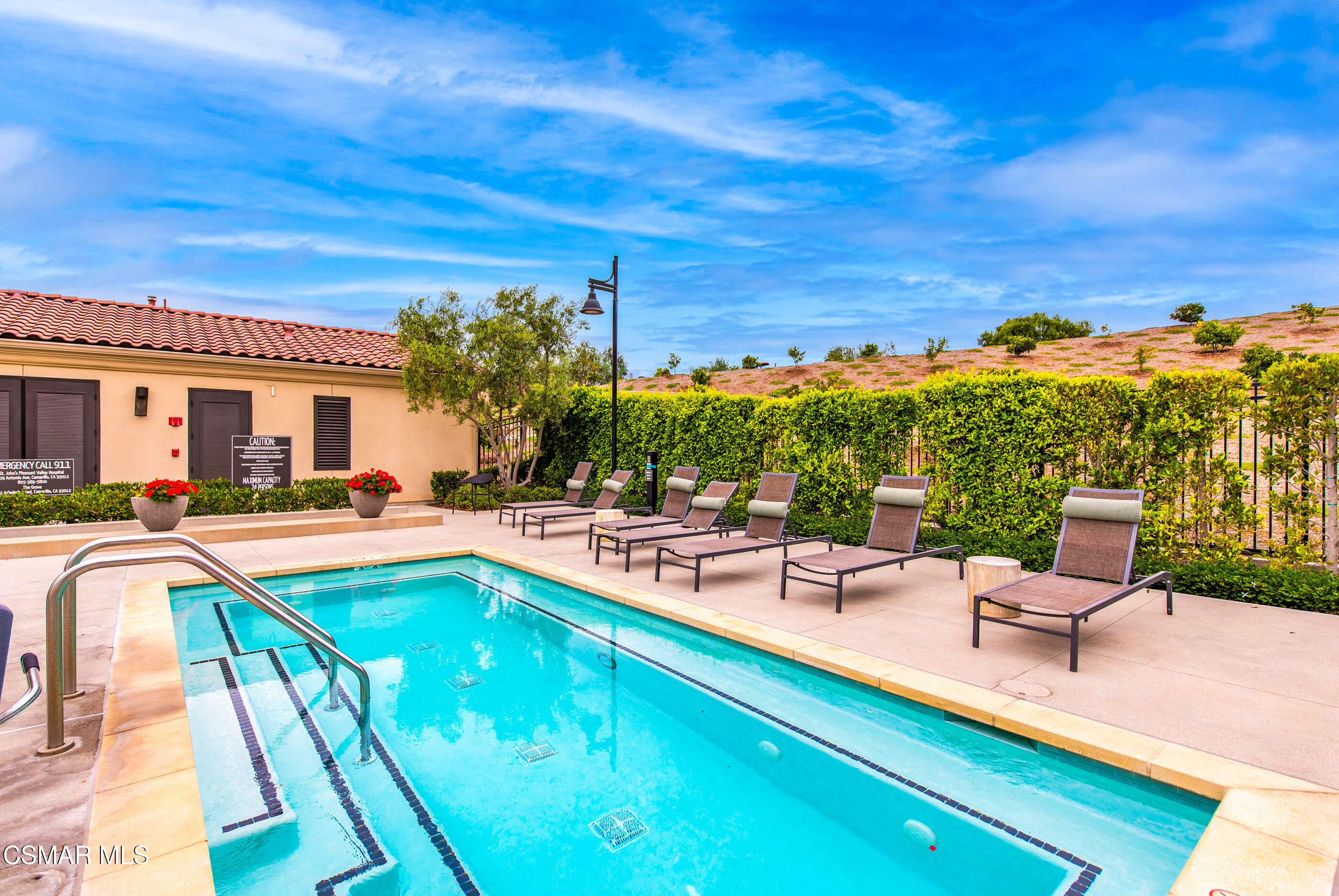 2492 Rondell Road Camarillo, CA 93012 - Photo 38 of 46 2492 Rondell Rd Camarillo-106