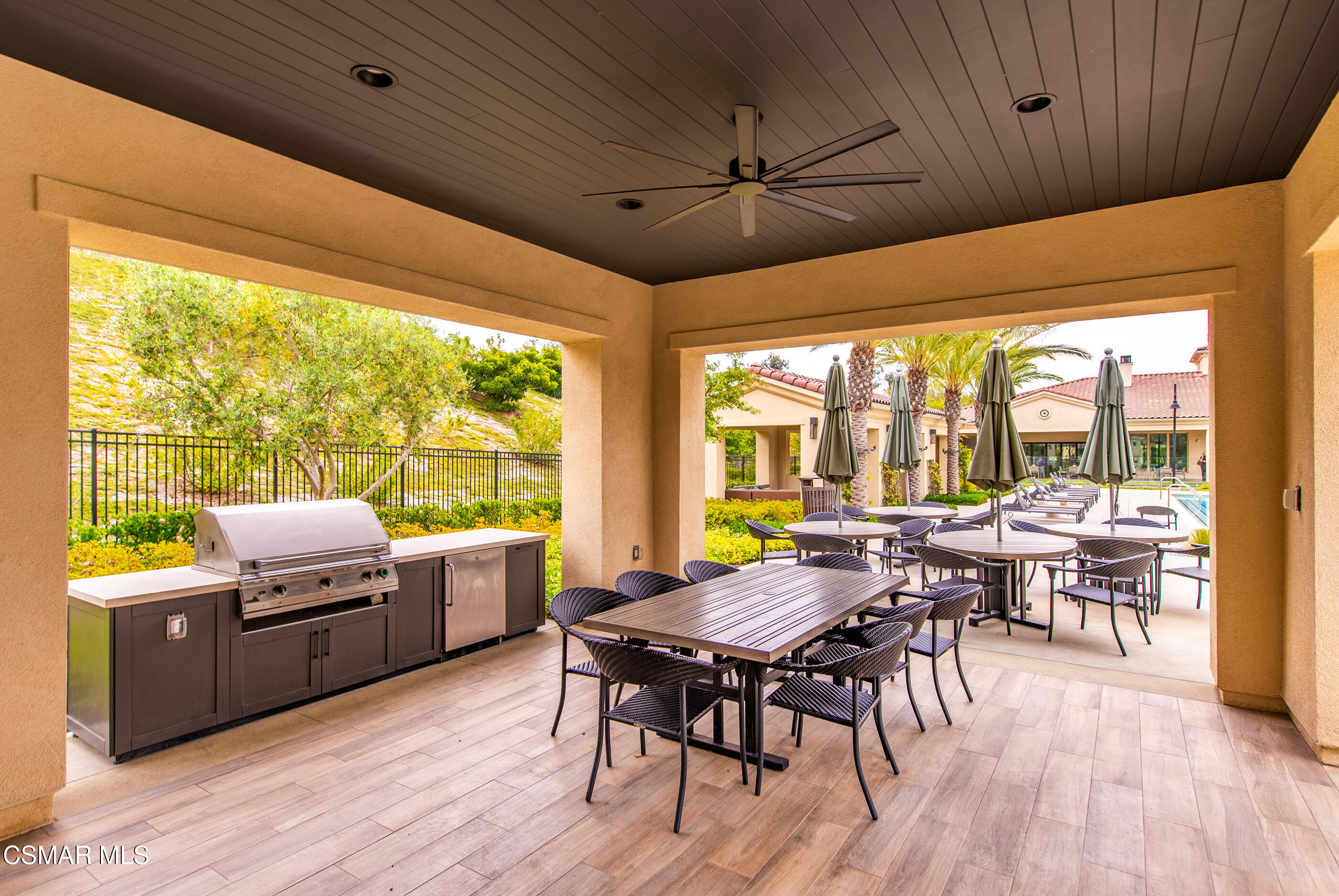 2492 Rondell Road Camarillo, CA 93012 - Photo 39 of 46 2492 Rondell Rd Camarillo-107