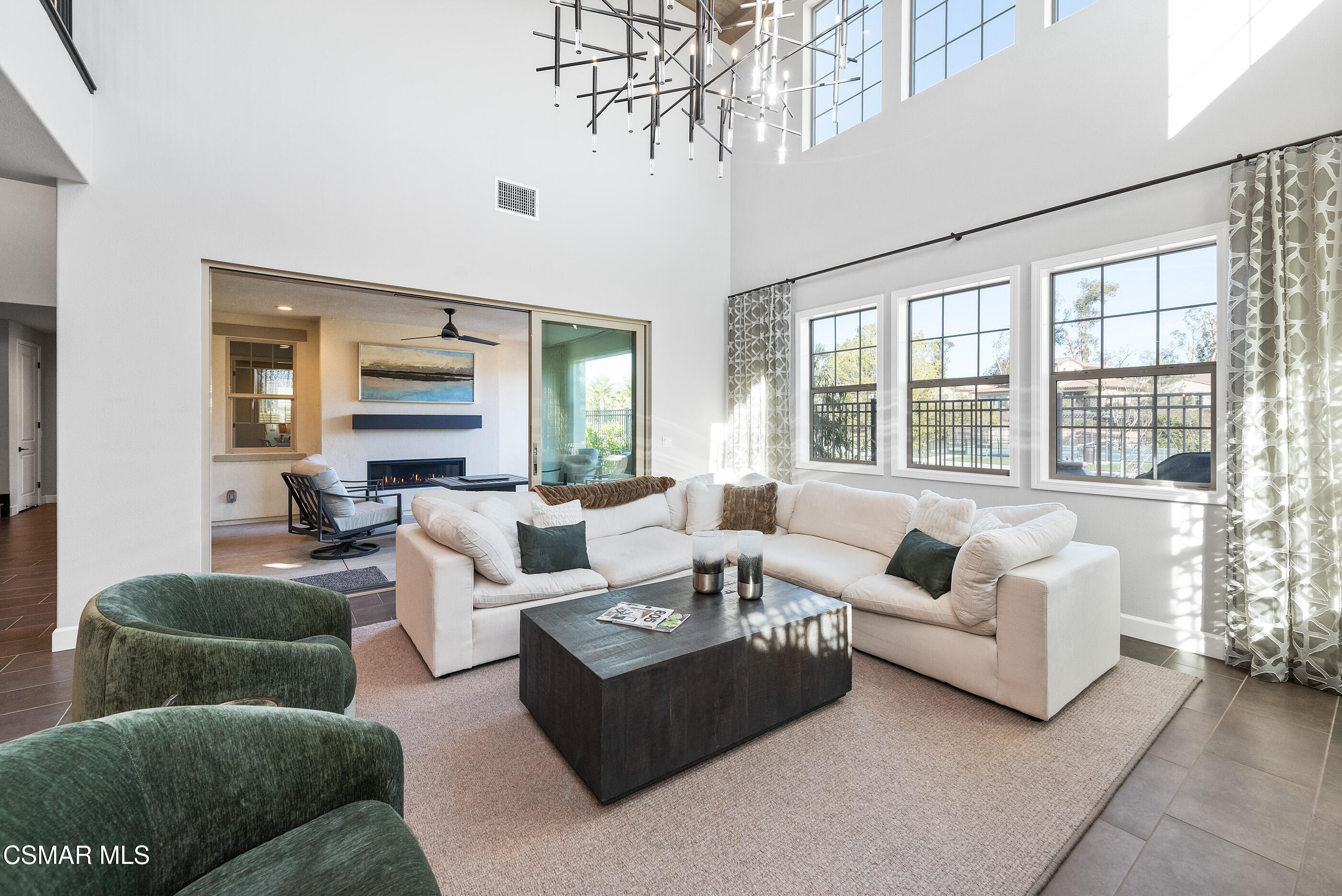 2492 Rondell Road Camarillo, CA 93012 - Photo 5 of 46 2492 Rondell Rd Camarillo-10