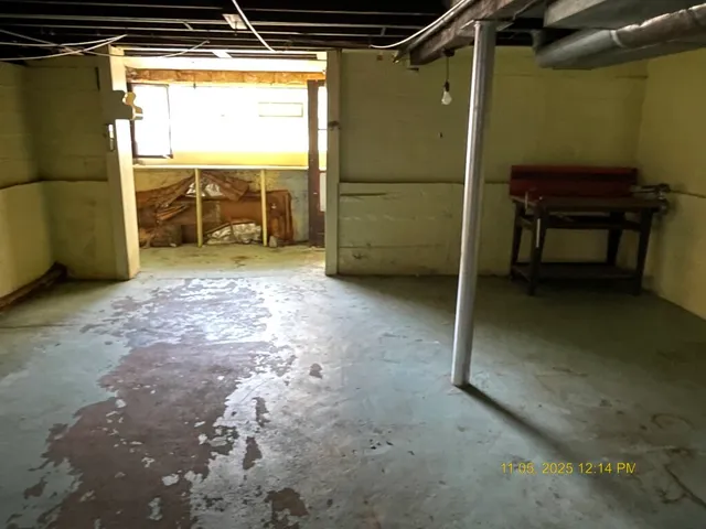 $109,900 | 8545 South Manistee Avenue, Chicago, IL 60617