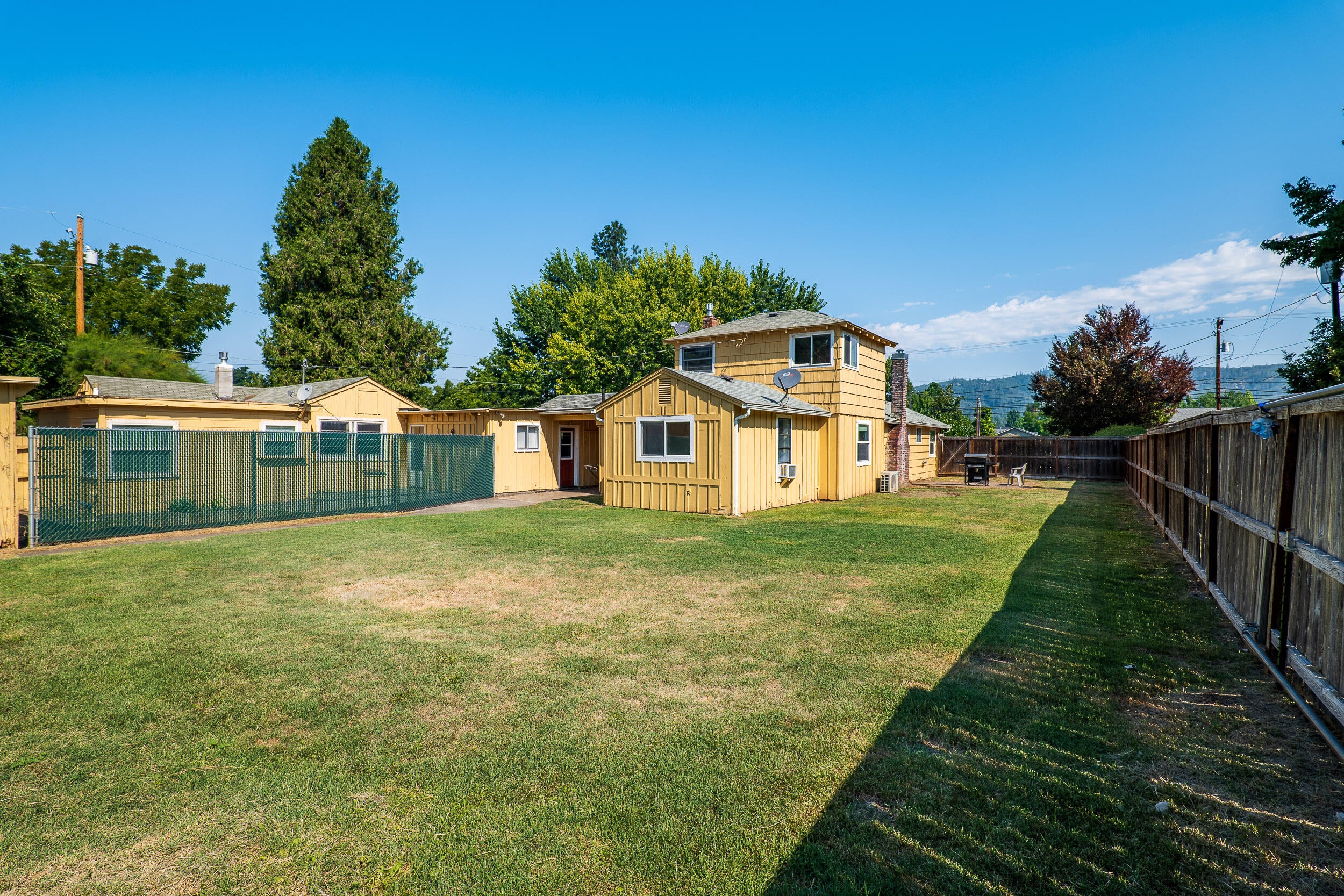 2185 Lower River Road Grants Pass, OR 97526 - Photo 26 of 46 2185SWLowerRiverRd-026