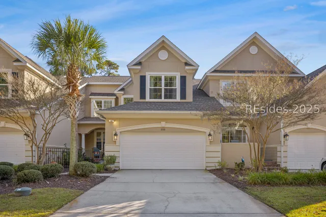 $695,000 | 200 Wicklow Drive, Bluffton, SC 29910