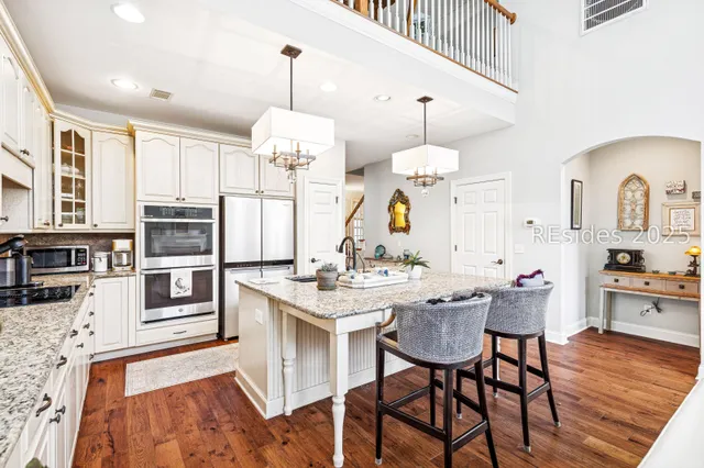 $695,000 | 200 Wicklow Drive, Bluffton, SC 29910